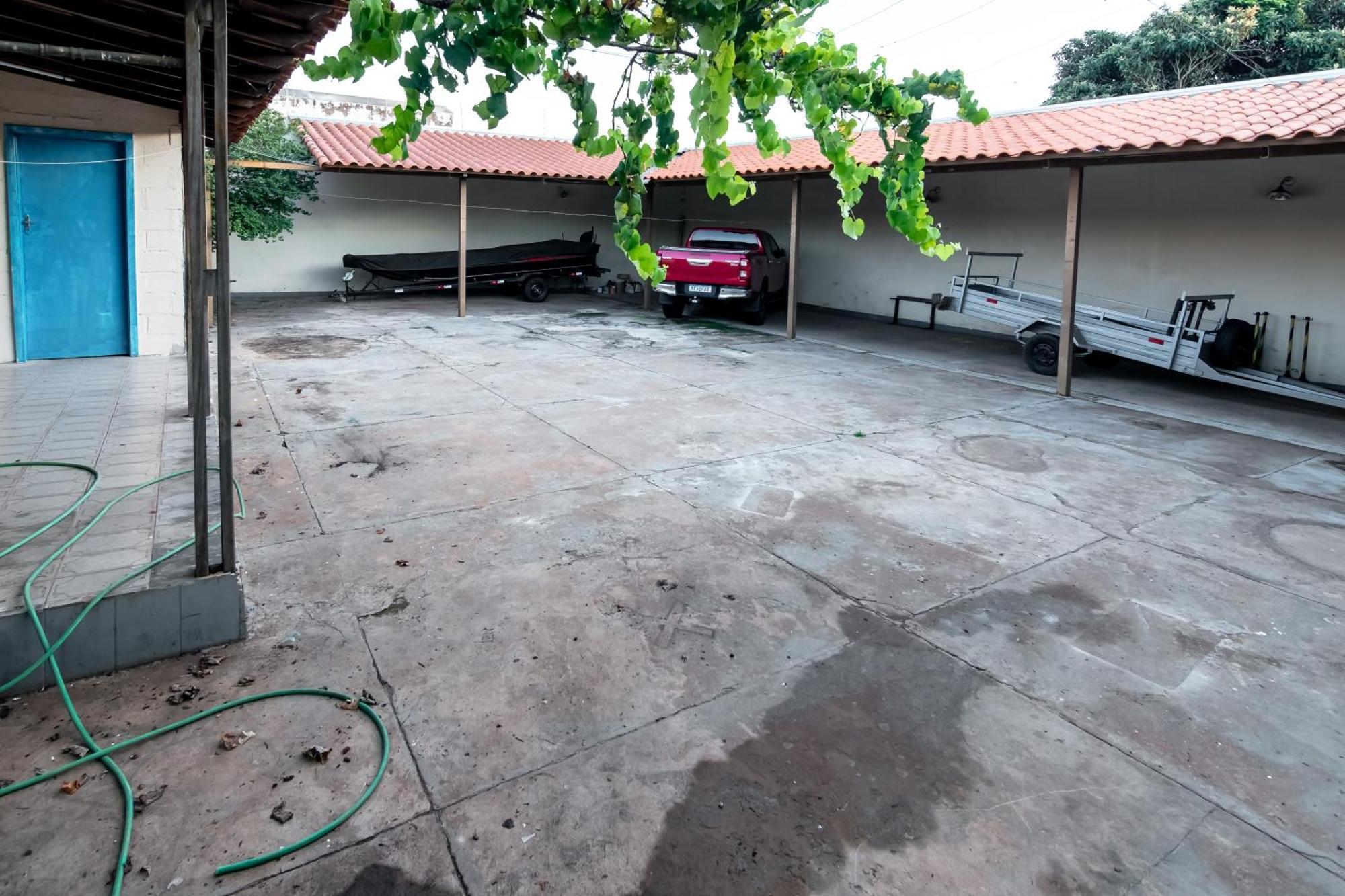 Pousada Roosevelt Suite 01 - Pousada Central Prox Rodoviaria E Dist Industrial Uberlândia Esterno foto